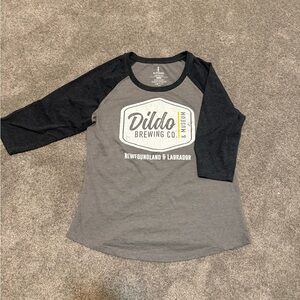 Newfoundland 3/4 length Brewing co. Shirt